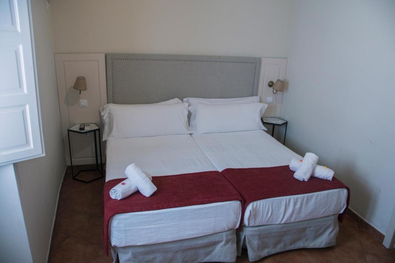 Hostal Callejon Del Agua Sevilla Eksteriør bilde