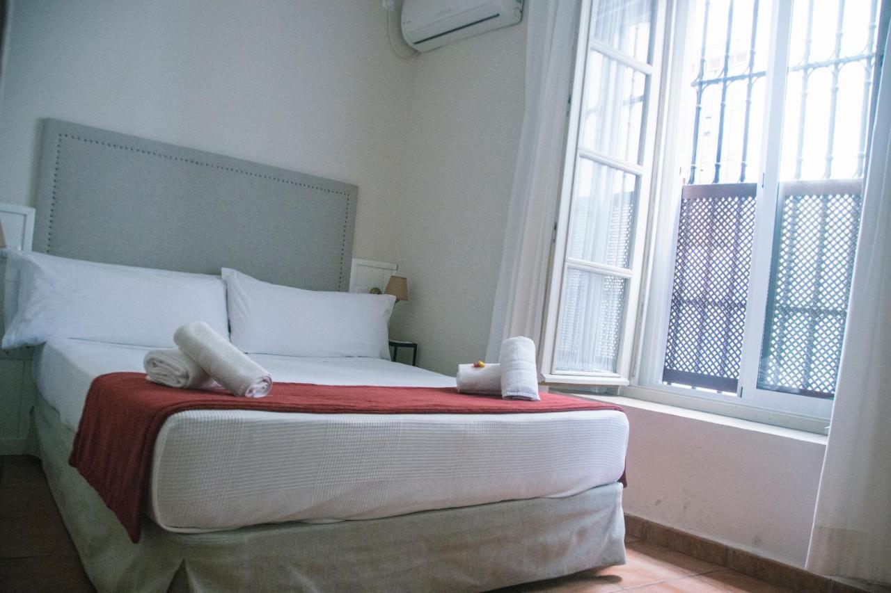Hostal Callejon Del Agua Sevilla Eksteriør bilde