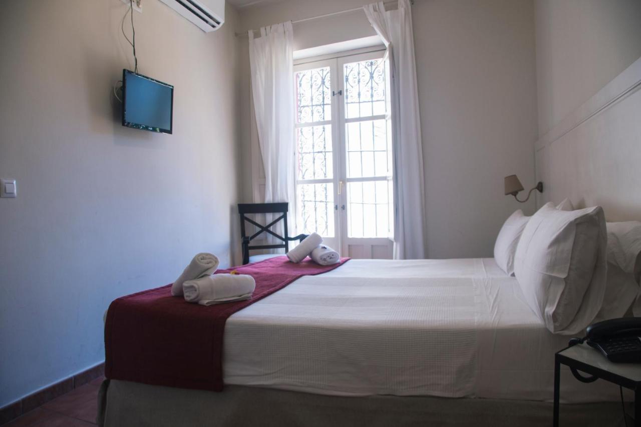 Hostal Callejon Del Agua Sevilla Eksteriør bilde