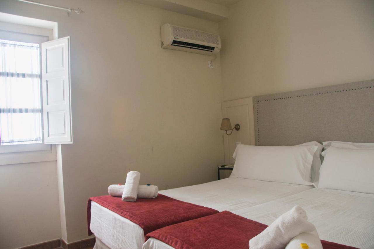 Hostal Callejon Del Agua Sevilla Eksteriør bilde