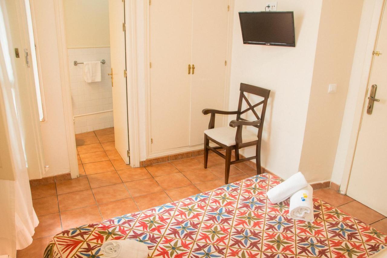 Hostal Callejon Del Agua Sevilla Eksteriør bilde