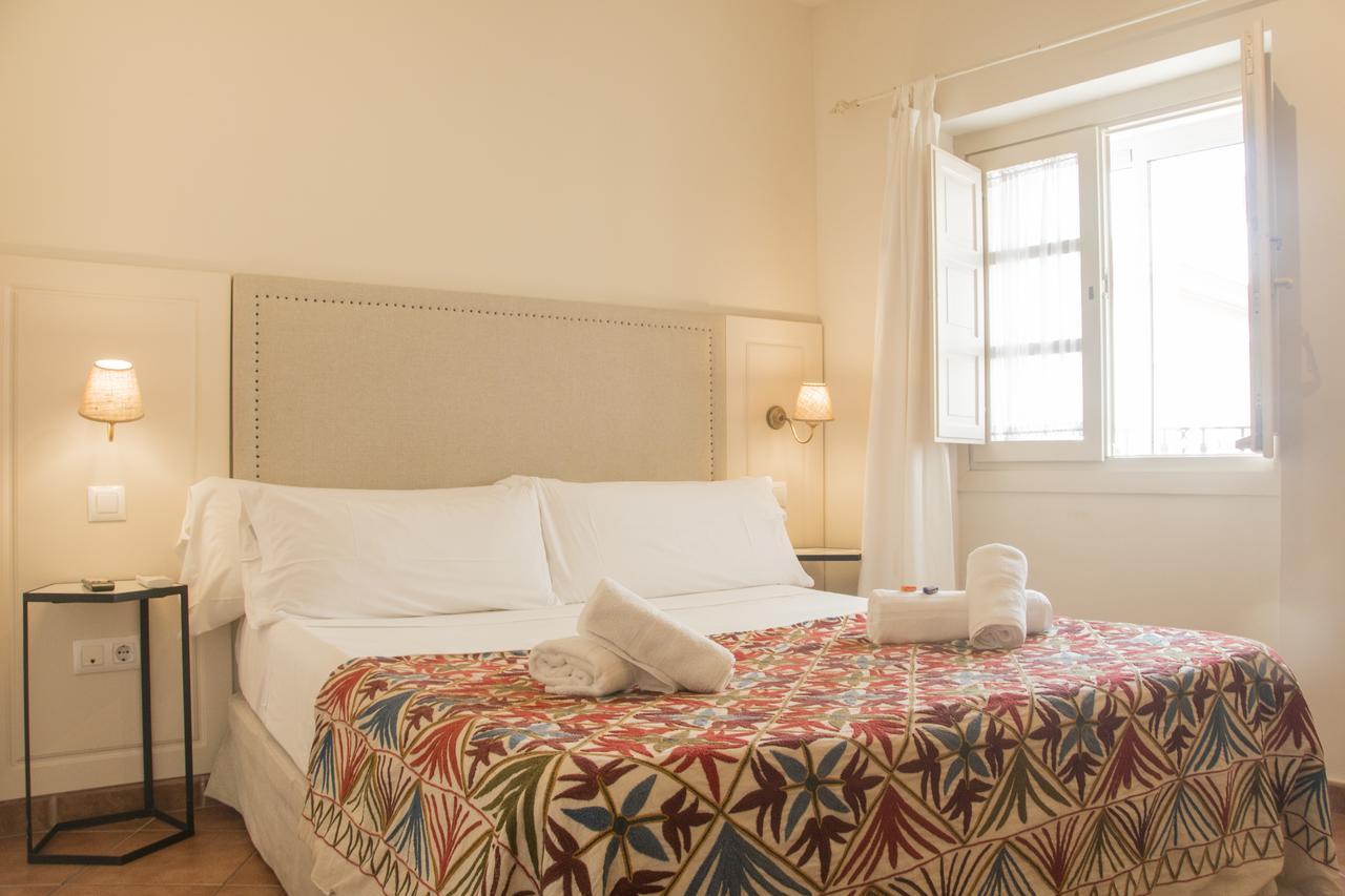 Hostal Callejon Del Agua Sevilla Eksteriør bilde