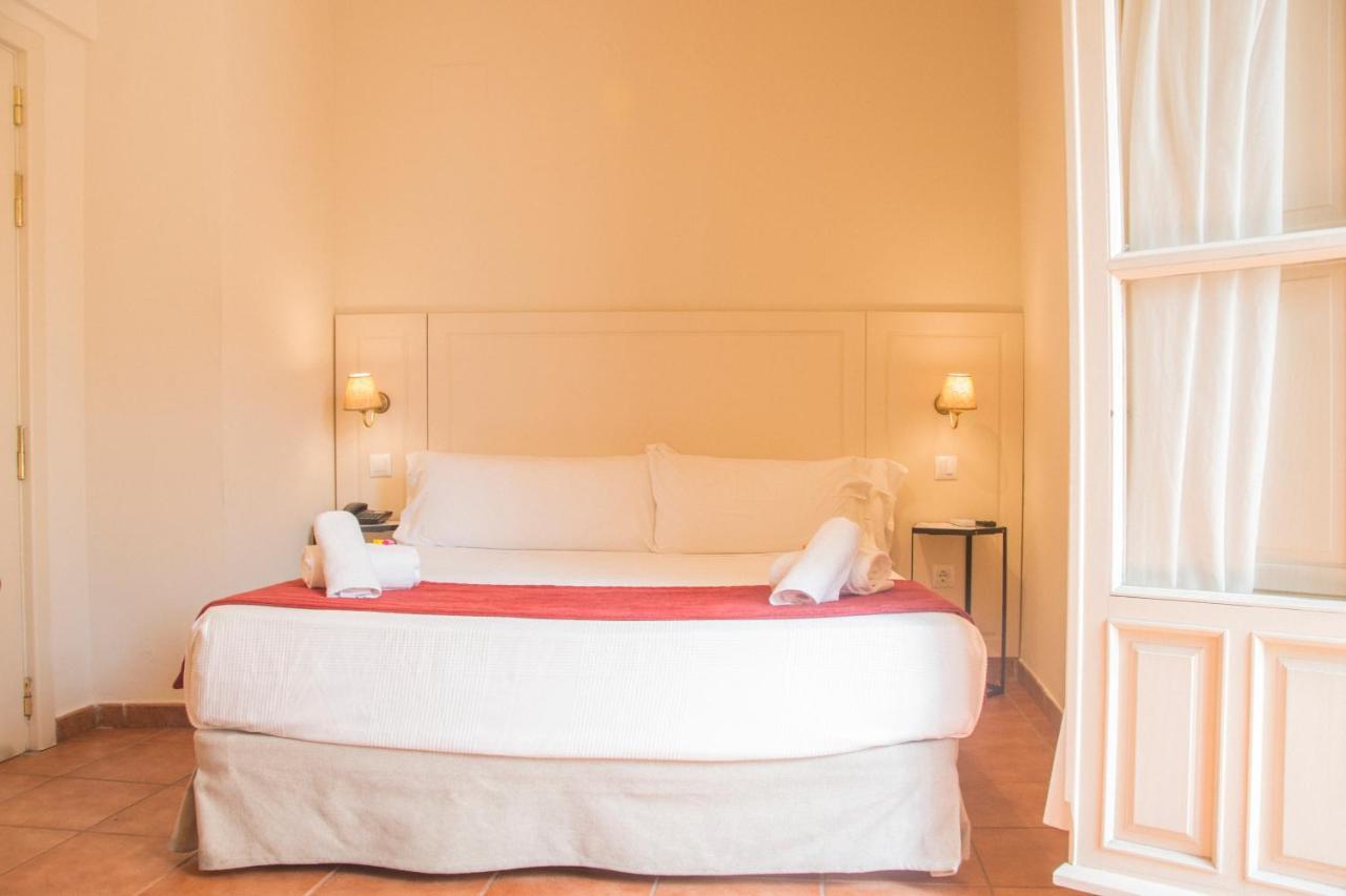 Hostal Callejon Del Agua Sevilla Eksteriør bilde